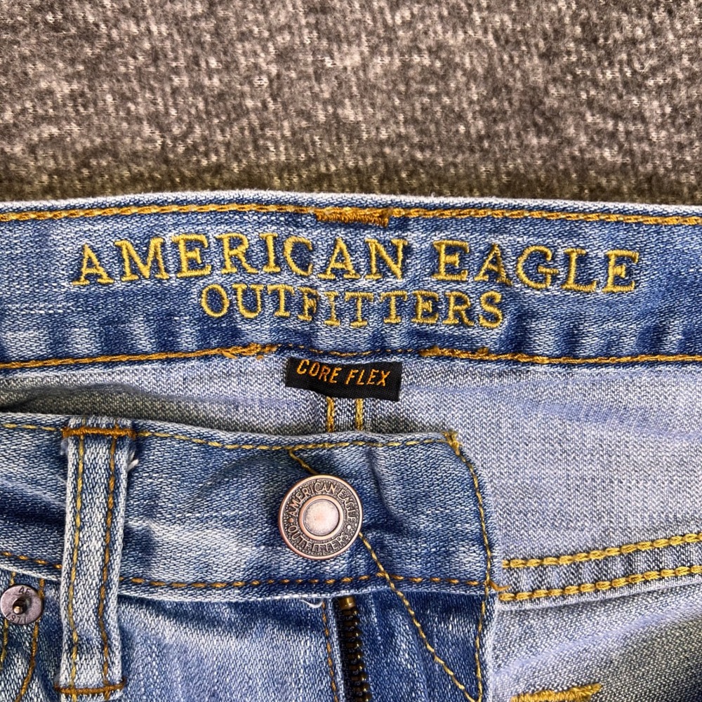 American Eagle Jeans Mens 28x26 Light Blue Straight Core Flex Classic Casual Y2K - Picture 13 of 14